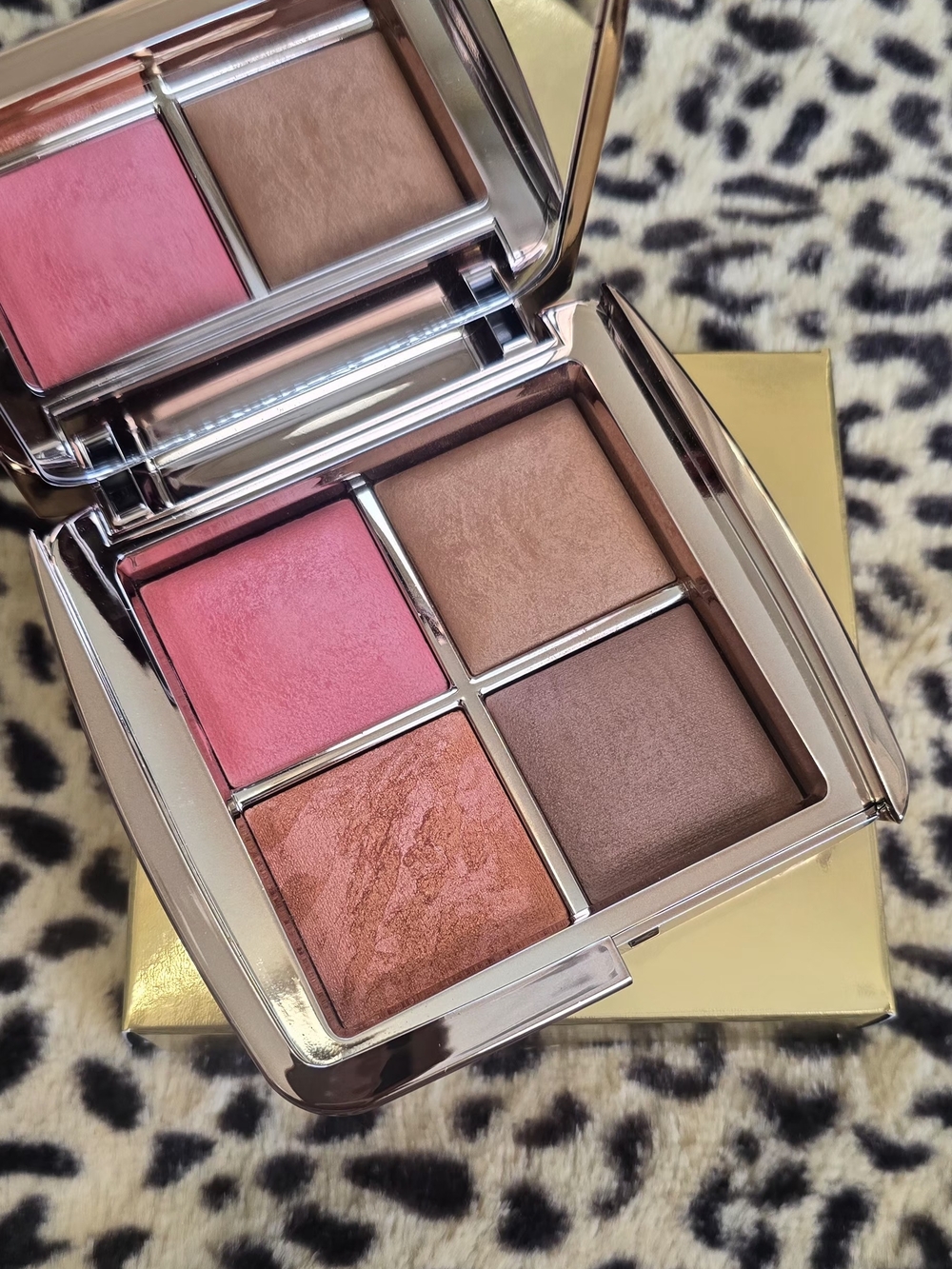 Hourglass Ambient Lightning Edit Custom Quad DISCONTINUED